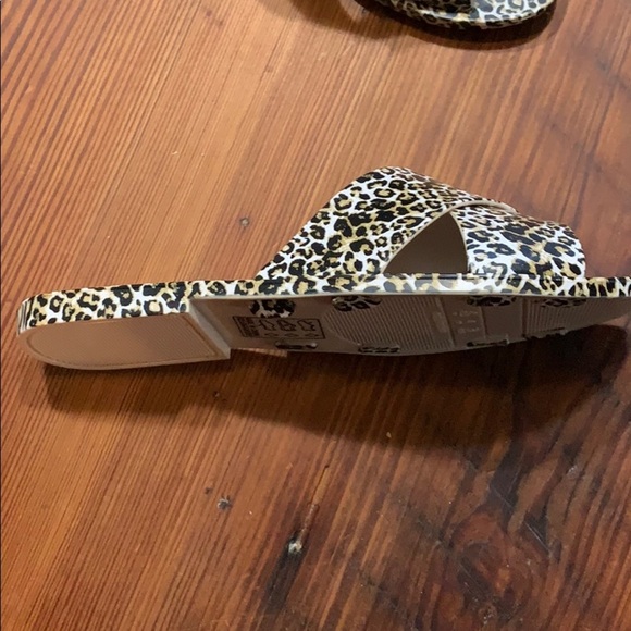 14. Qupid Leopard Slides in Camel - Picture 4 of 8